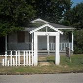 Abandoned Houses on Stonewall St
