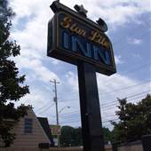 Starlight Inn
