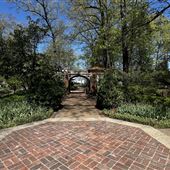 Dixon Gallery and Gardens