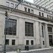 Sun Trust Bank - closed