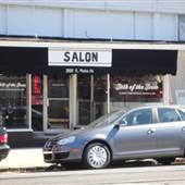 300 Main Salon