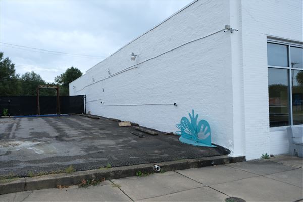 Broad Avenue 2024
